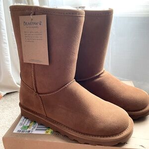 NWT Bearpaw Elle Short Hickory Boots W9